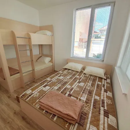 Apartamento Апартамент Катлена *